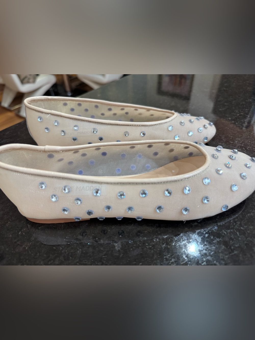 Steve Madden Viv Natural Rhinestone Flats Size 6 - Picture 2 of 8